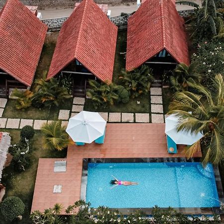 Gayatri Bungalows Batununggul Esterno foto