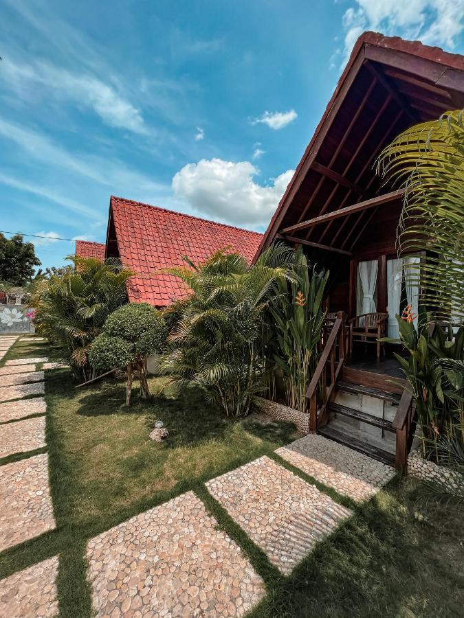 Gayatri Bungalows Batununggul Esterno foto