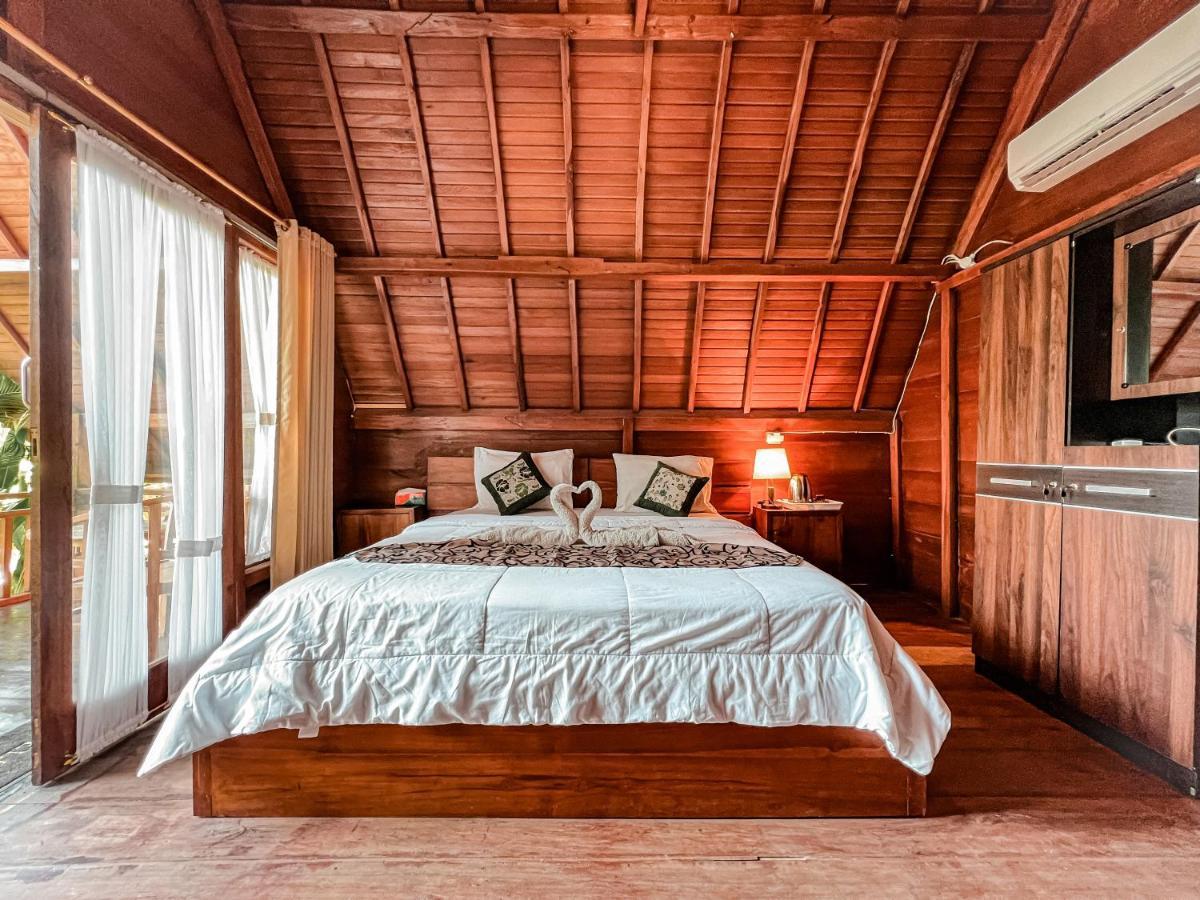 Gayatri Bungalows Batununggul Esterno foto