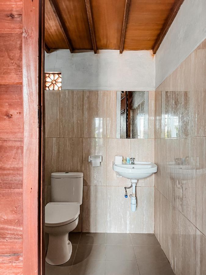 Gayatri Bungalows Batununggul Esterno foto