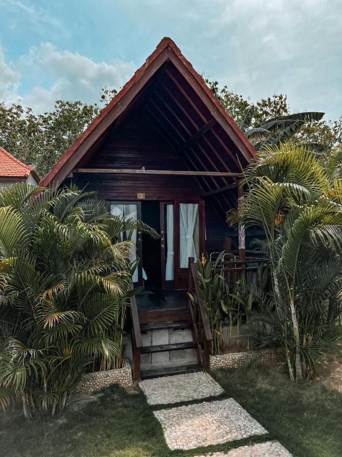 Gayatri Bungalows Batununggul Esterno foto